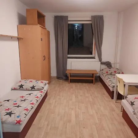 Ubytovna Uni Хостел Братислава